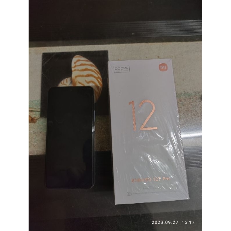 小米 Xiaomi 12t pro 6.67吋 高通8gen1 CPU 120W快充 12+256g 銀色