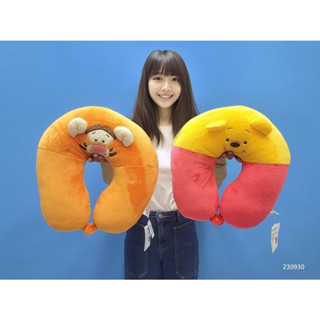 【正版授權】小熊維尼頸枕 U型枕 維尼 跳跳虎頸枕 午安枕 迪士尼U枕 頸枕 車用枕 大臉抱抱頸枕