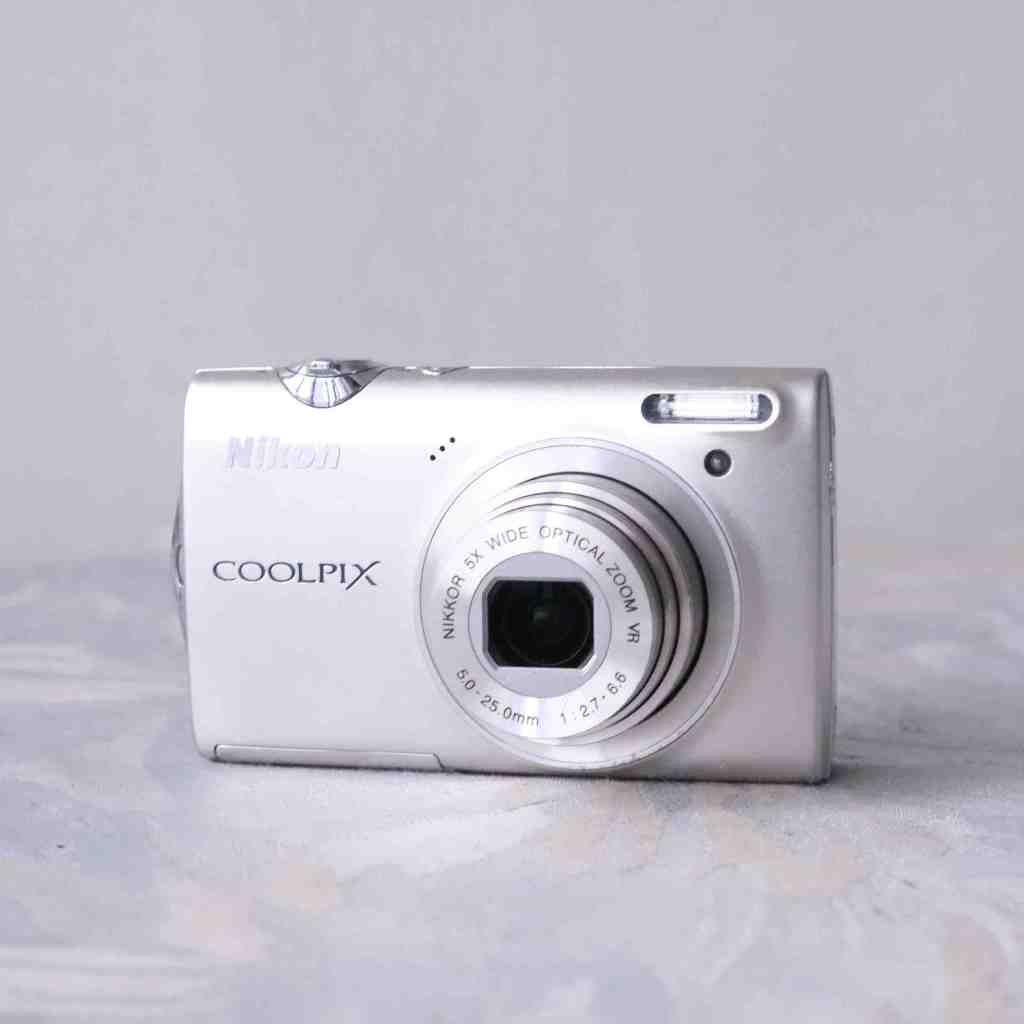Nikon CoolPix S5100 早期 CCD 數位相機