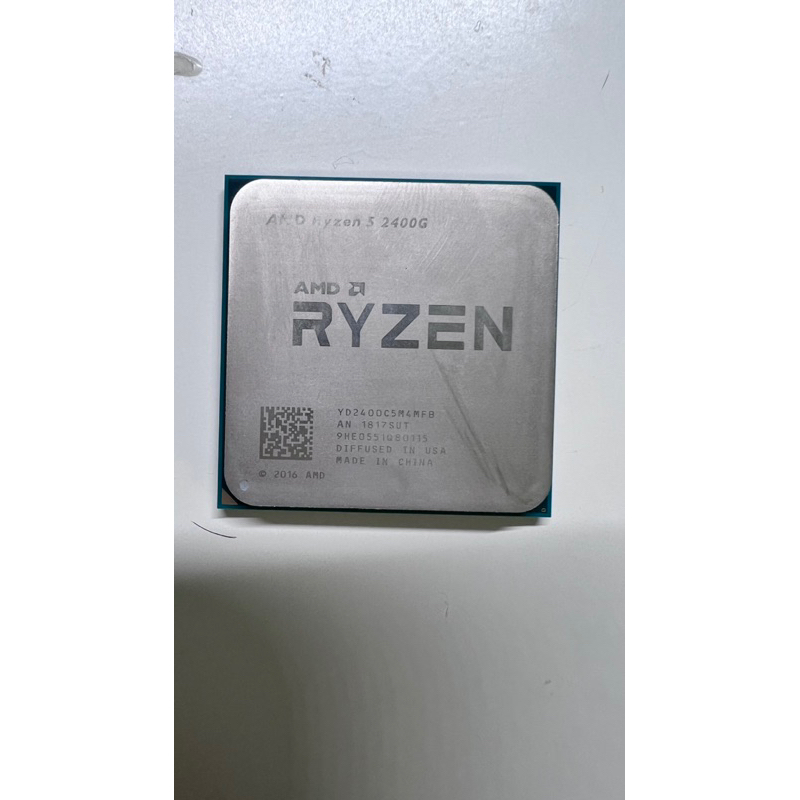 二手  正常良品 AMD Ryzen™ 5 2400G 3.6Ghz AM4腳位 CPU