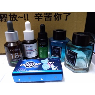 各種「空」瓶罐：Dr.Douxi、DR.WU、NARUKO、eclipse、ZUOHE、草本體驗、NU SKIN、酒精罐