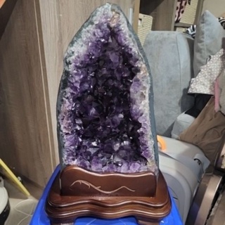 巴西紫晶洞11公斤，紫晶洞