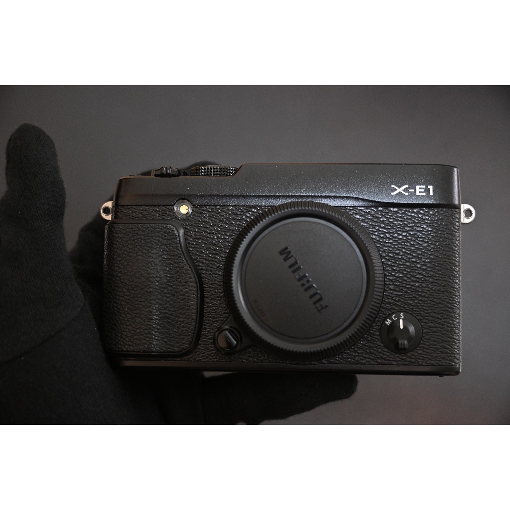 (已出售)Fujifilm 富士相機 XE1黑＋XF 1855 公司貨盒單完整
