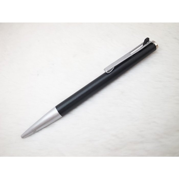 A436 1970s 萬寶龍 德國製 黑桿銀色髮絲紋頭 原子筆(高級推壓式)(6.5成新無凹)