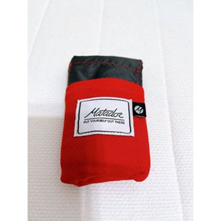 【全新】Matador 鬥牛士 Pocket Blanket 2-4人 口袋型野餐墊 (紅)