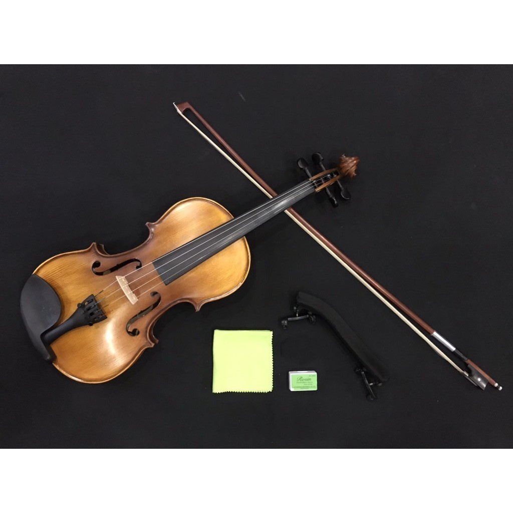【二手】4/4小提琴 直購價$3,800用聊聊聯絡,取得優惠折價券