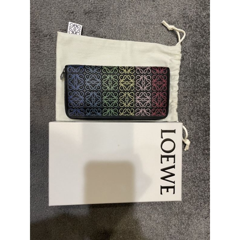 Loewe 拉鍊長夾