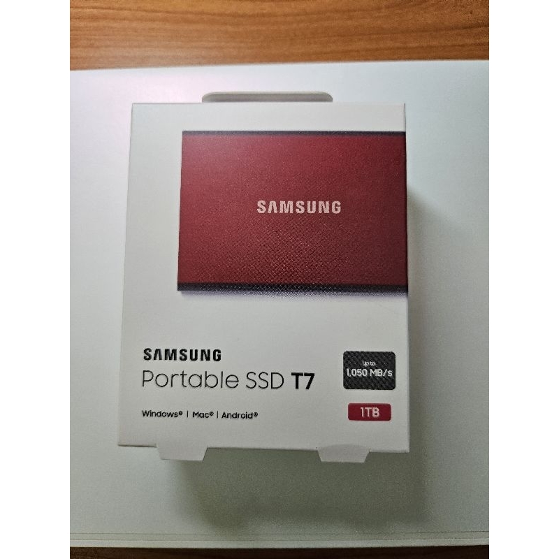 (全新未拆）Samsung三星 SSD T7 1TB移動固態硬碟 金屬紅