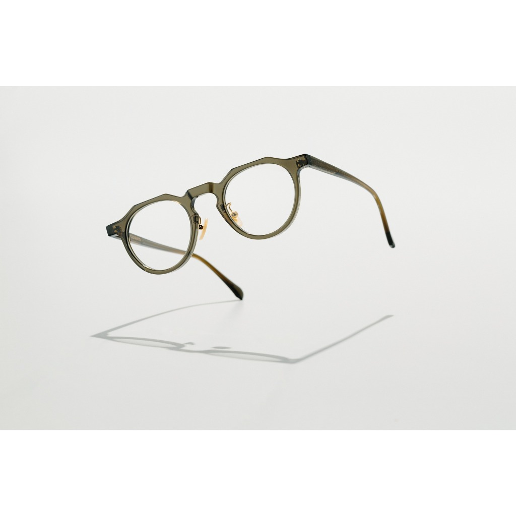 CLASSICO C24-1 C3 鏡框顏色：深透灰 眼鏡屋 鈦金屬 復古框 純鈦 文青 膠框 手工眼鏡 金屬眼鏡 手造