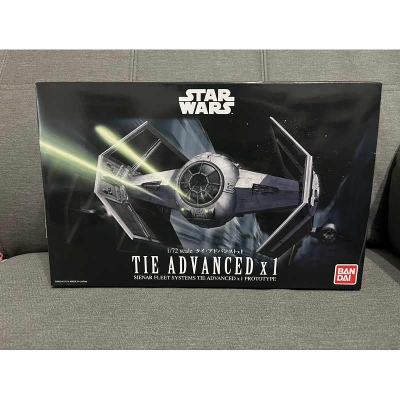 Bandai 萬代 STAR WARS 星際大戰 原力覺醒 1/72 TIE ADVANCED x1 鈦先進戰機 黑武士