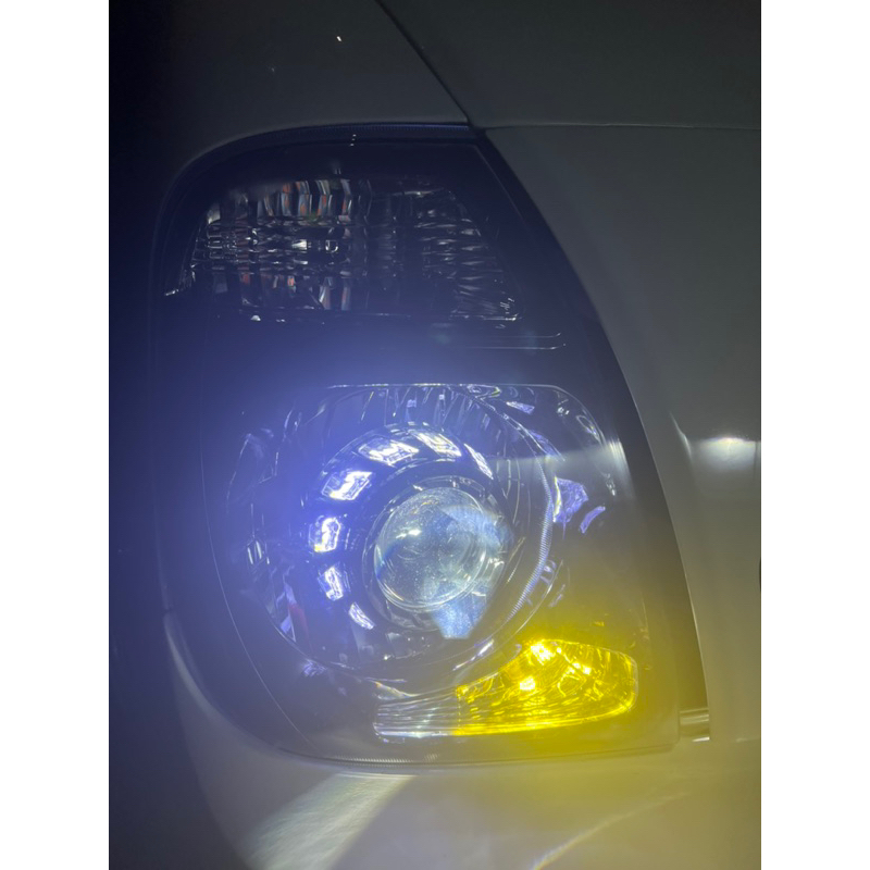 KIA卡旺大燈升級，升級LED一體式魚眼，卡旺大燈，大燈修復