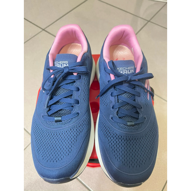 SKECHERS 慢跑鞋 寬楦 藍粉 女24.5cm
