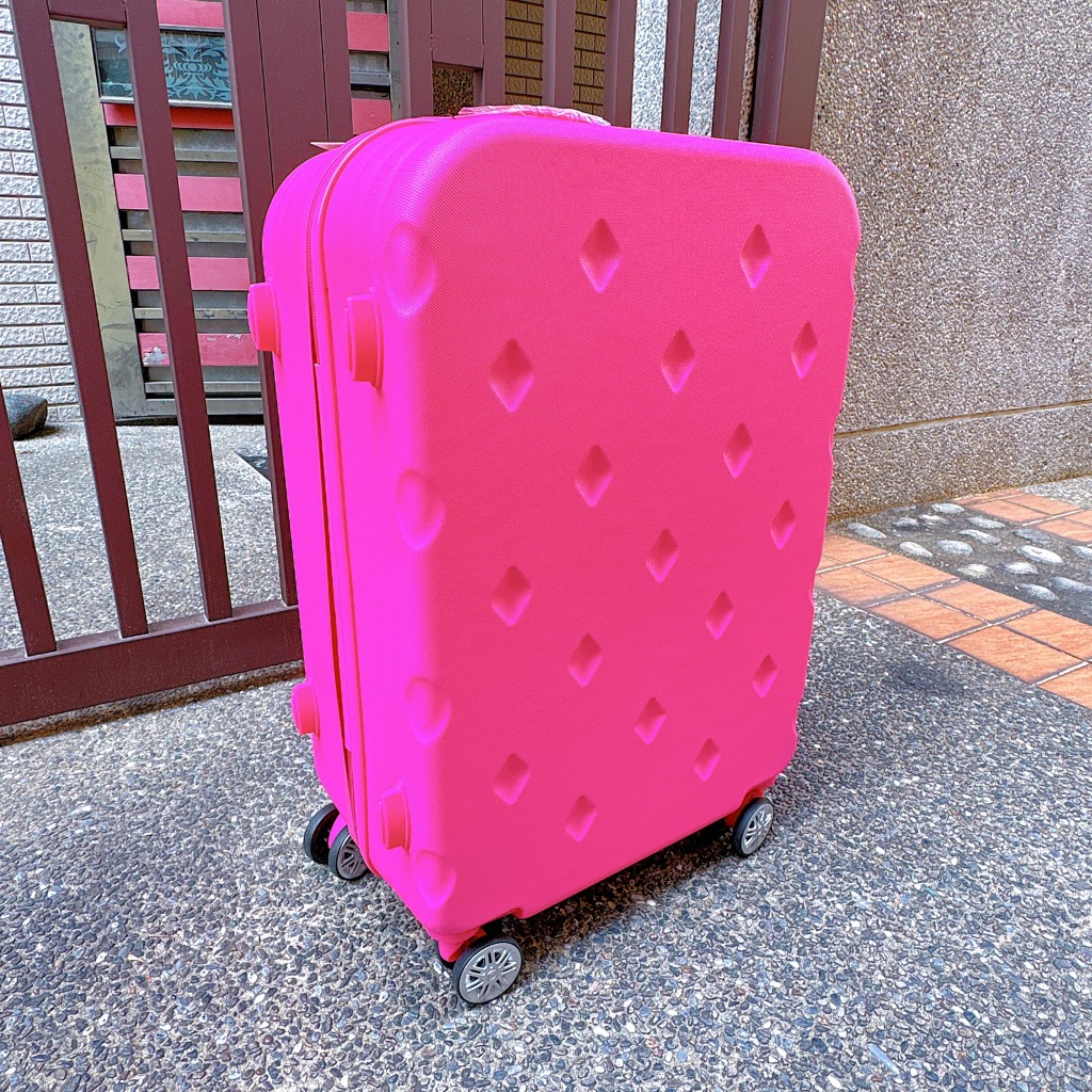 Disegno 24吋行李箱 桃紅色 出國旅行必備