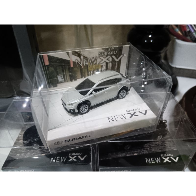 ^.^飛行屋(全新品)速霸陸 SUBARU NEW XV LED模型車鑰匙圈(白色款)