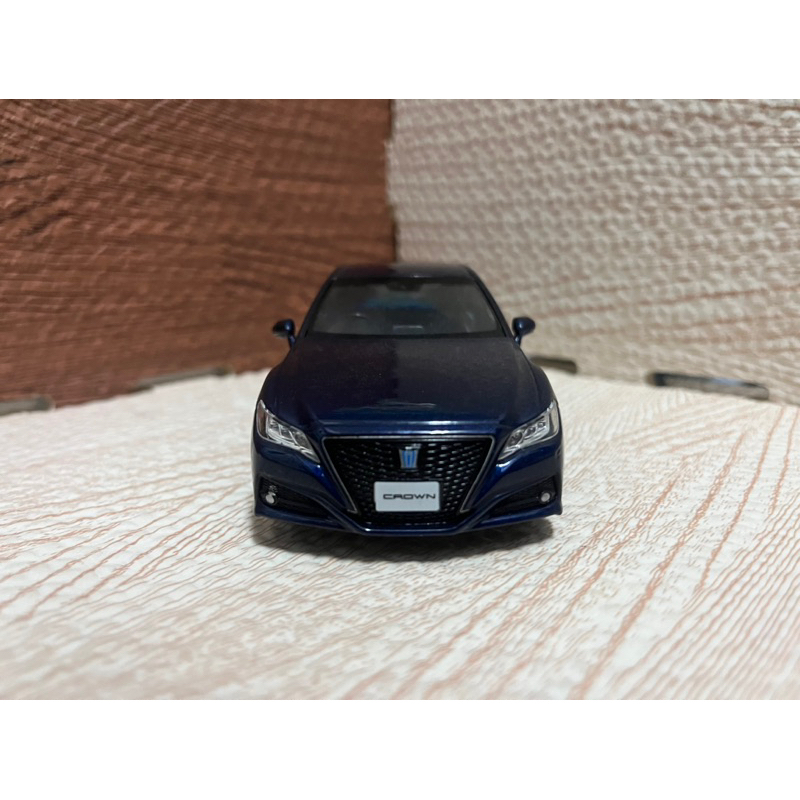 Toyota crown 藍色 1/30 日規原廠模型車