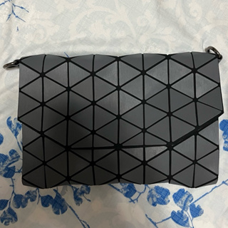 日本幾何菱格信封包 雷射菱格包