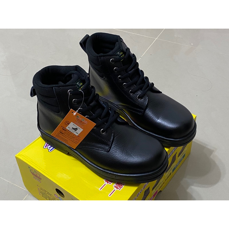 台灣製造 凱欣佳足 工作鞋安全鞋 42.5號 加鋼鈑 馬汀鞋 全新