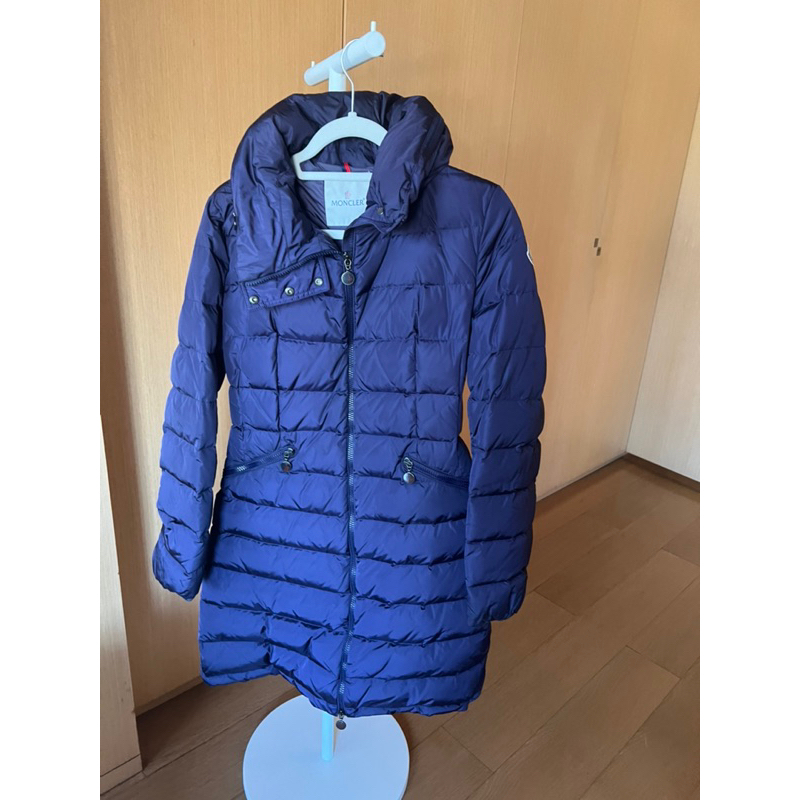 Moncler 長版厚羽絨外套（二手）