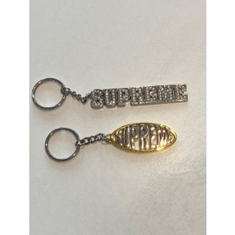 Supreme金鑽Logo鑰匙圈 x Supreme橢圓形Logo鑰匙圈