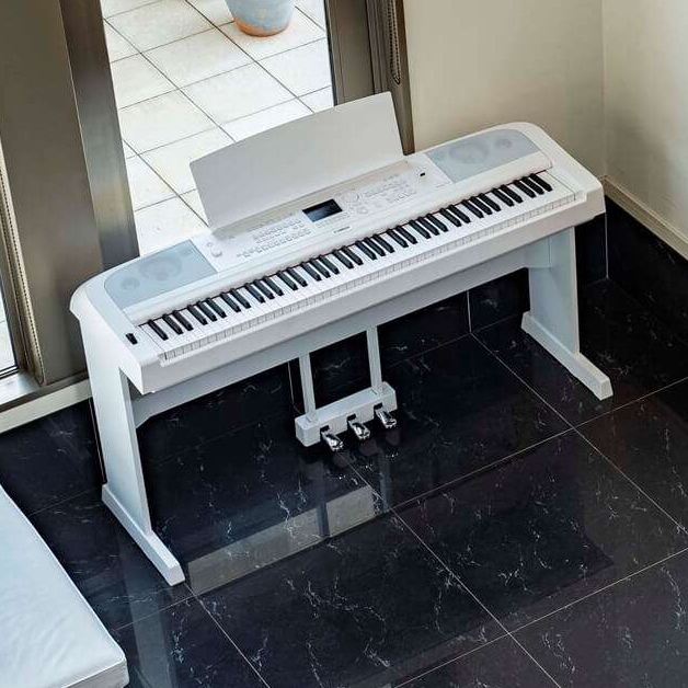 【升昇樂器】YAMAHA DGX-670 電鋼琴/自動伴奏/可攜帶/麥克風/藍芽播放