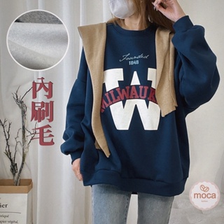 【MOCA】現貨 韓國版W英字母刷毛上衣 中大尺碼 落肩寬鬆刷毛T恤（5623）