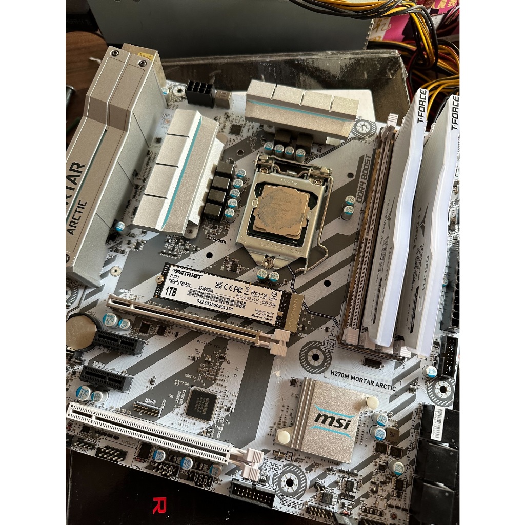 純白主機 i7 7700 8gx2 rtx3060ti 雙塔扇