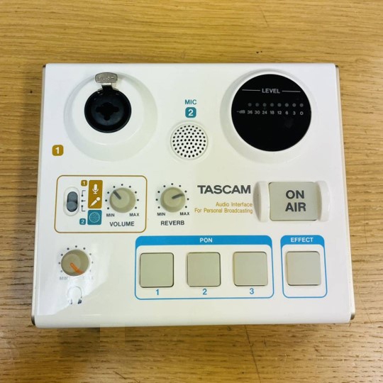 TASCAM US32 錄音介面 直播聲卡 二手良品