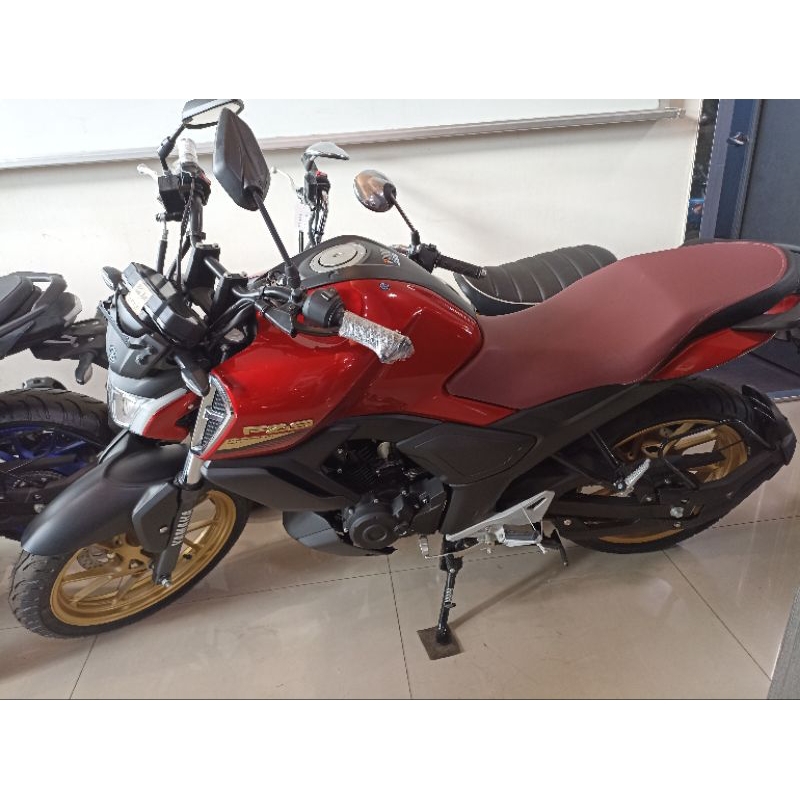 榮立阿舟進口摩托車專賣：Yamaha Fzx150 Fzs150大特價