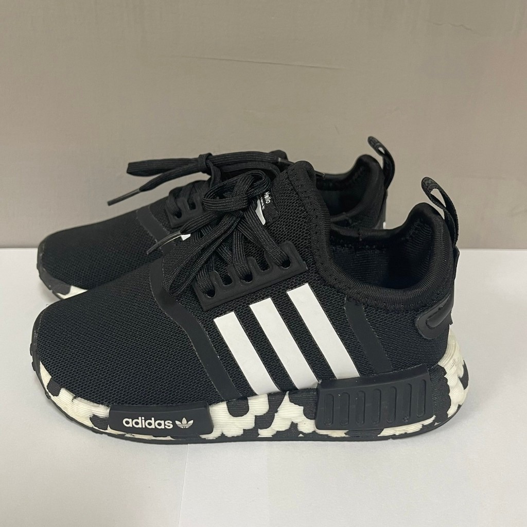 adidas 黑童鞋 NMD R1 黑白 童鞋