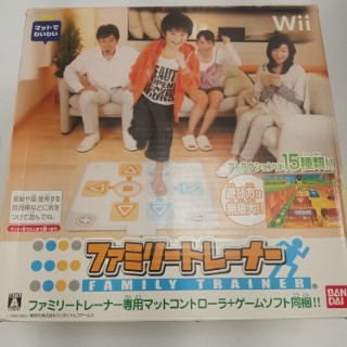 Wii - 家庭訓練機跳舞墊遊戲片同捆包 Wii Family Trainer