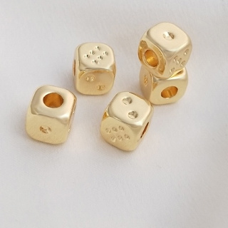 宏雲Hongyun-Ala-0801--保色14K包金骰子方形隔珠手工串珠diy手鏈項鏈飾品散珠手作配件