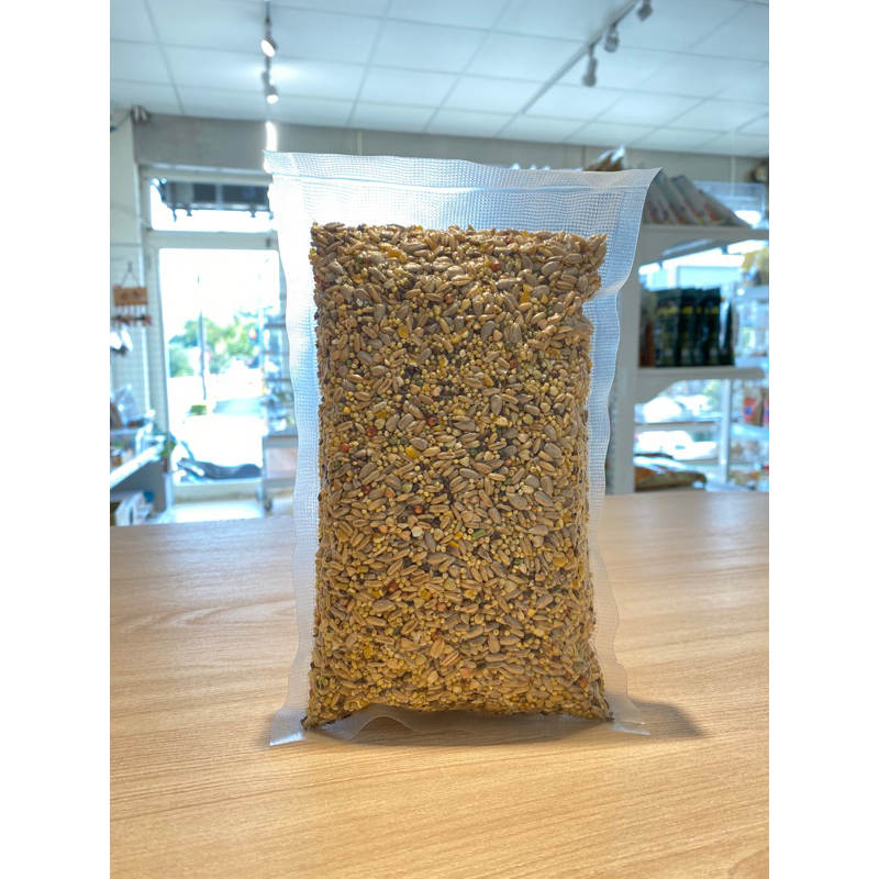 《金鳥園Jin Parrot》自包飼料-中小型無殼飼料500g｜鸚鵡無殼飼料｜小型鸚鵡｜中型鸚鵡