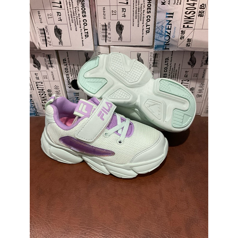 麻糬鞋屋👟-FILA女童款輕量電燈運動跑鞋（福利品）特價590元