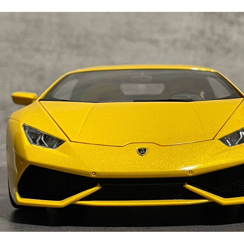 【AUTOart】Lamborghini HURACAN Yellow 1:18 模型車