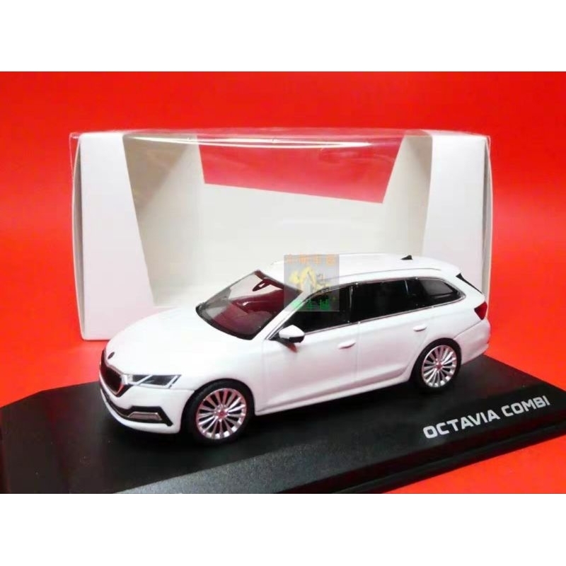 Skoda Octavia Combi mk4 白色 1:43 精品模型