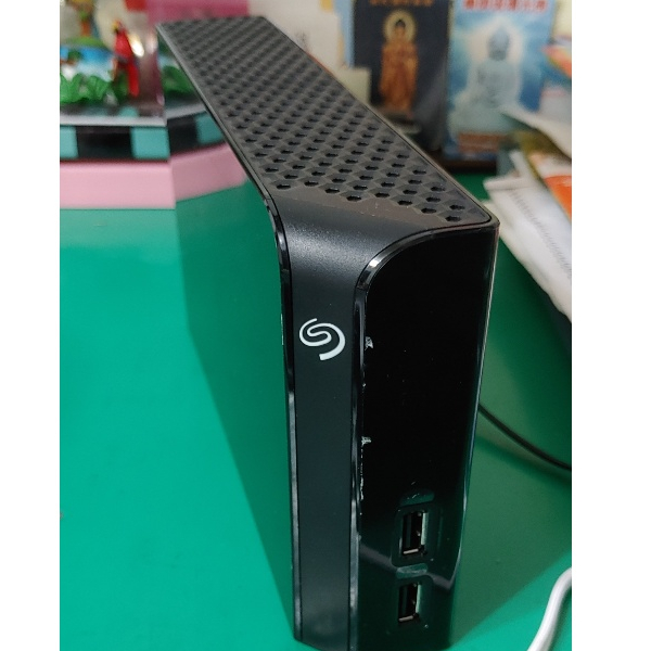 (備份好幫手)Seagate backup plus hub 10TB