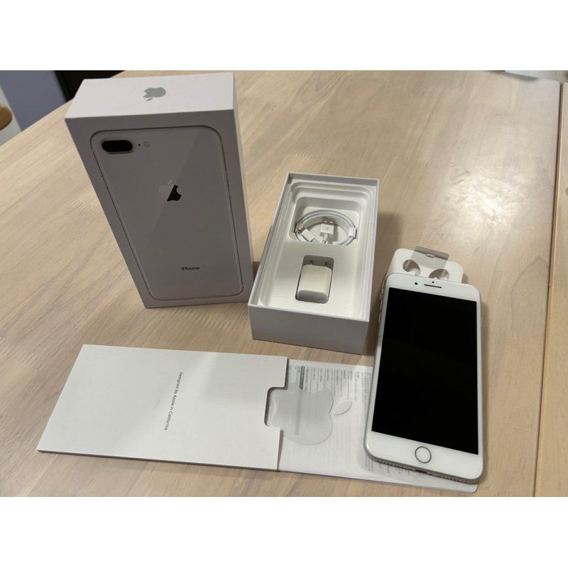 iphone8 plus 128G  銀色 apple 蘋果 長輩機 備用機