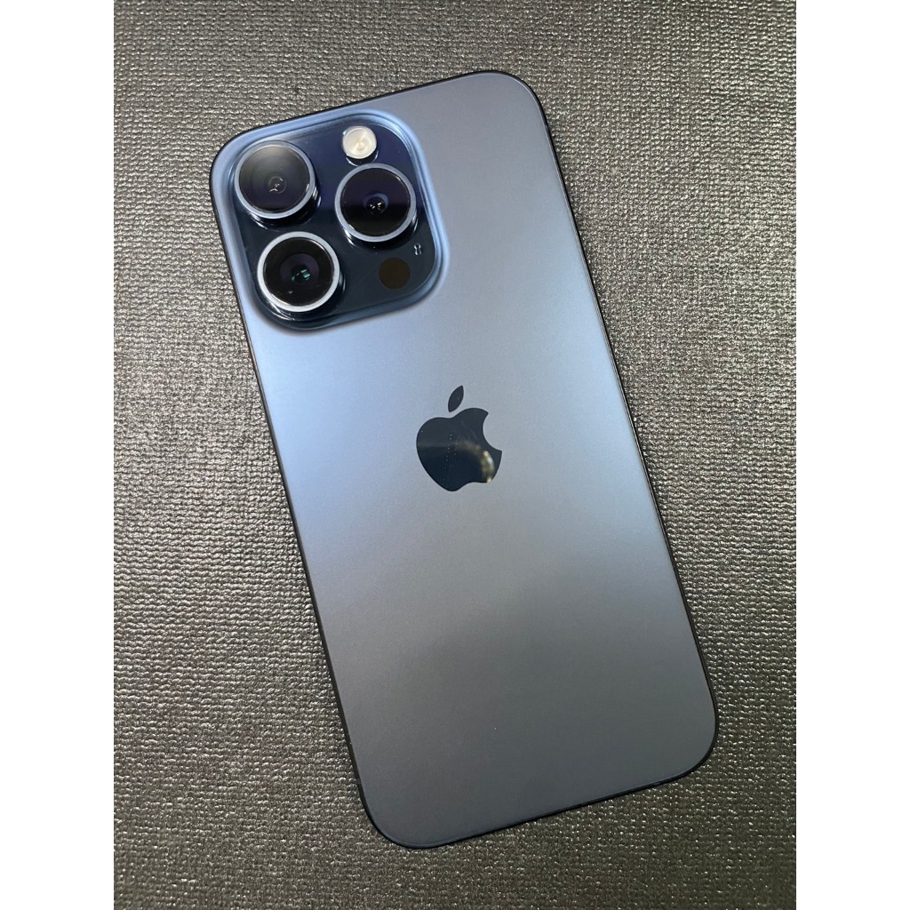 【有隻手機】Apple iPhone 15 Pro 128G 藍色鈦金屬-二手的手機-電池健康度-100%