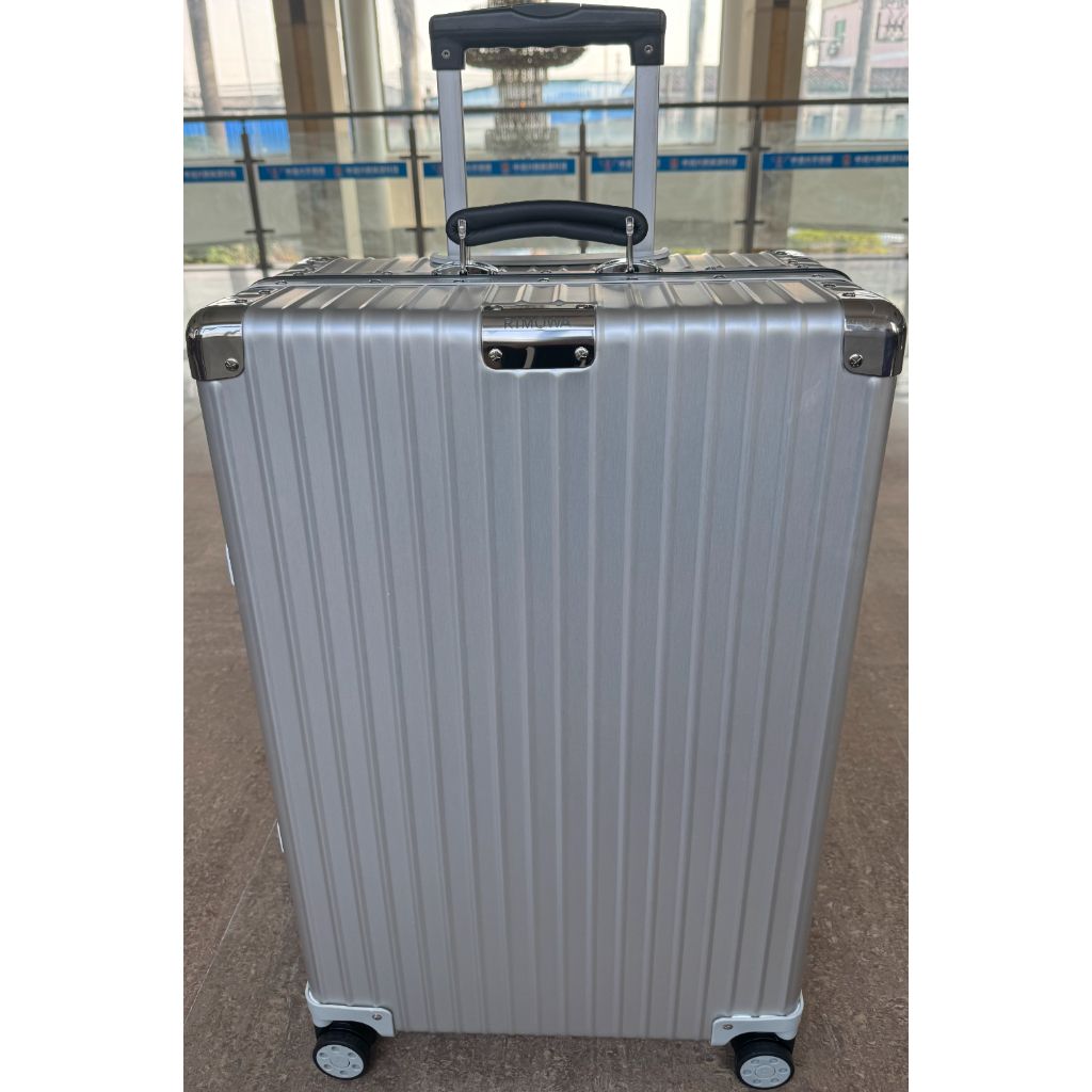 98成新（實物拍攝）RIMOWA Classic Check-in M 26寸 銀色 鋁鎂合金 行李箱 97363004