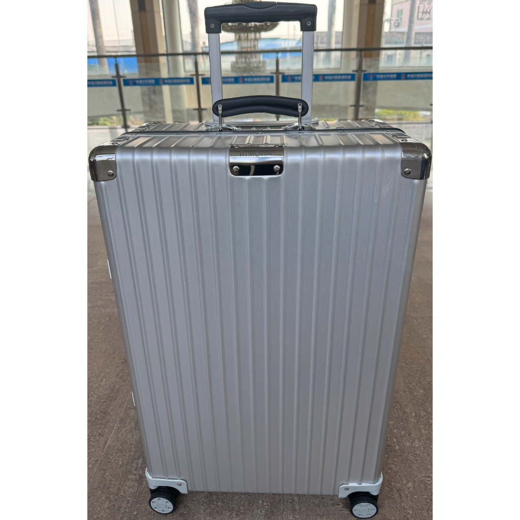 98成新 現貨拍攝 RIMOWA Classic Check-in M 26寸 銀色 鋁鎂合金 行李箱 97363004