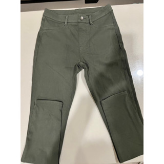 （二手）Uniqlo軍綠色合身牛仔褲 伸縮鬆緊帶貼腿褲 緊身褲 顯瘦牛仔褲M號