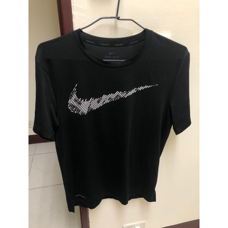 二手 近全新 24H出貨❗️Nike DRI-FIT 排汗衣 女S號