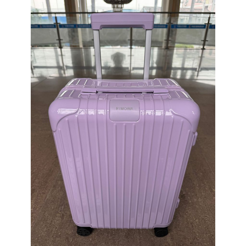 現貨 98成新 實物拍攝 RIMOWA Essential Cabin 21吋 紫色 行李箱 登機箱 83253564