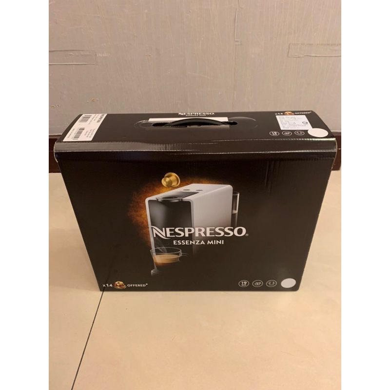 NESPRESSO ESSENZA MINI 蒸氣壓力咖啡機 /膠囊咖啡機c30 白色