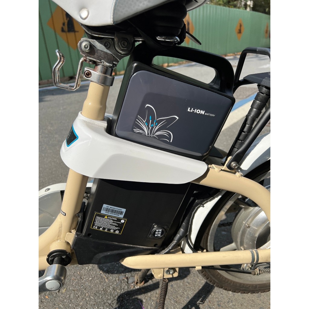捷安特 Giant 電動自行車 電動腳踏車 EA-102(48V 15/21A)電池