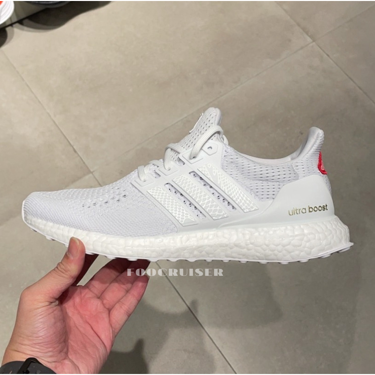 [ ADIDAS ] ULTRABOOST 1 DNA CNY 男鞋 台北城市款 慢跑鞋 龍年 休閒鞋 IG4348