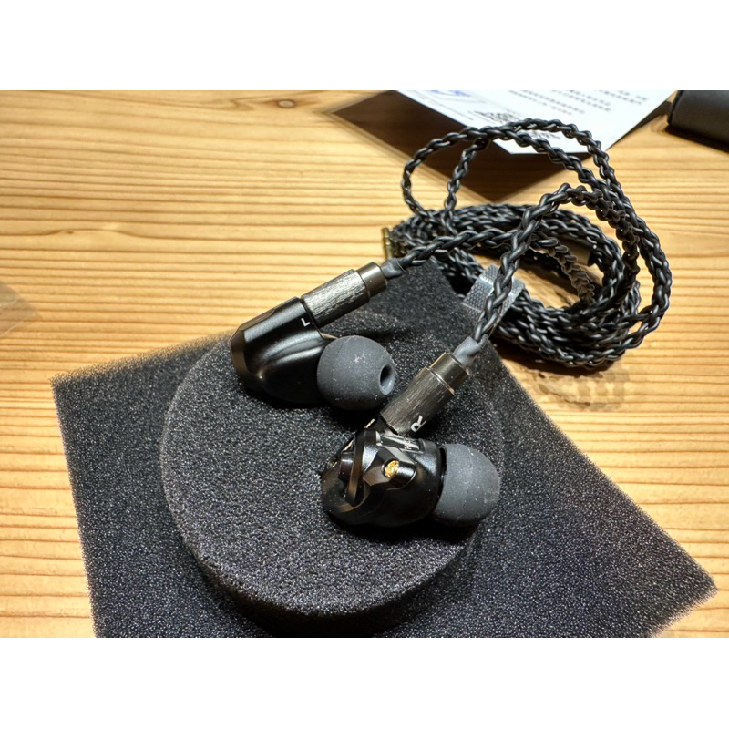 限量黑色 日本 Acoustune HS1300SS 極新二手 公司貨 保固內 第四代 動圈 入耳式 IER 監聽耳機