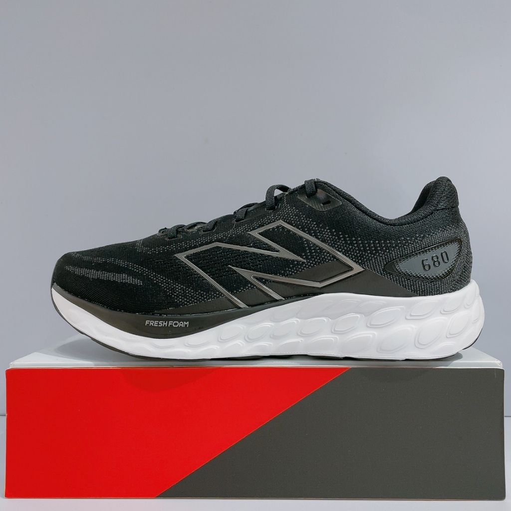 New Balance NB 男生 黑色 4E楦 舒適 緩震 運動 慢跑鞋 M680LK8
