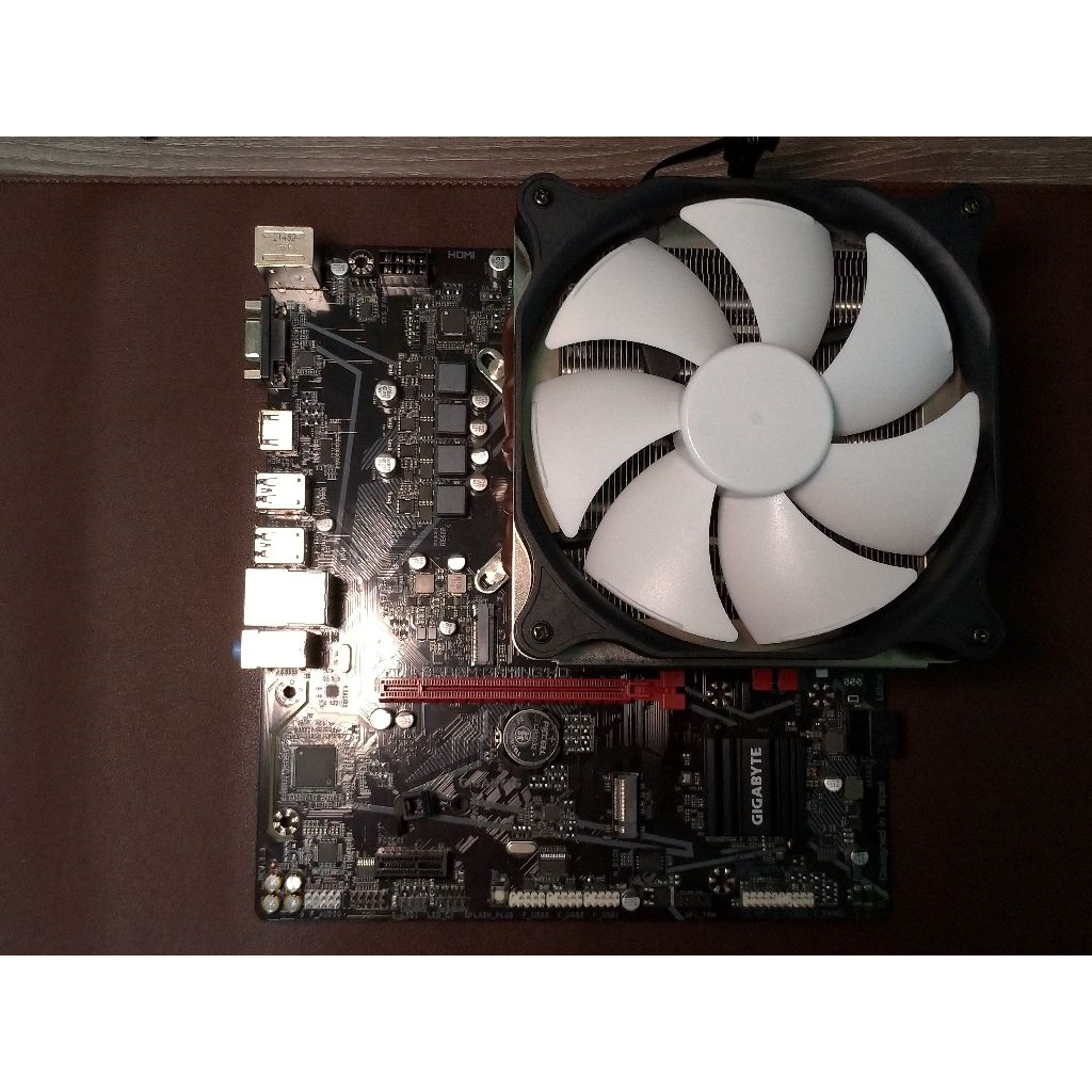 i5-10400F+技嘉B560M GAMING HD主機板+Cooler Master下吹式塔散