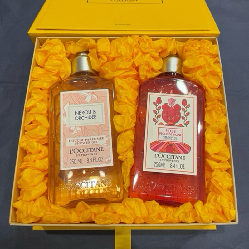 歐舒丹 沐浴禮盒（橙花&amp;蘭花、蜜桃玫瑰沐浴膠250ml各一) 專櫃公司貨 附專櫃提袋